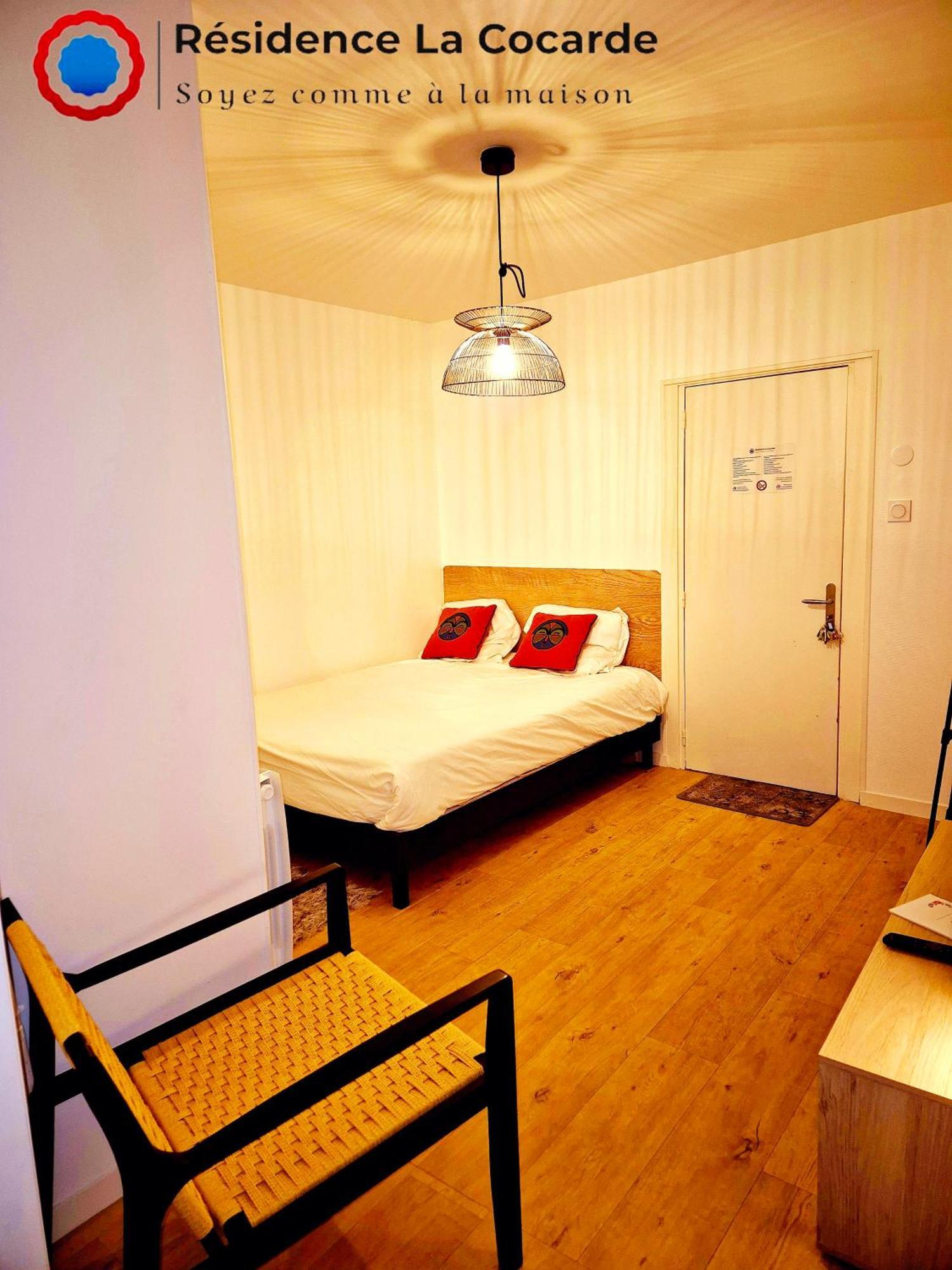La Cocarde, Type Apartment